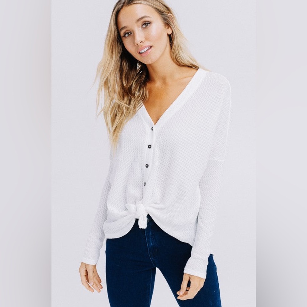 Francesca’s ALYA top size Small